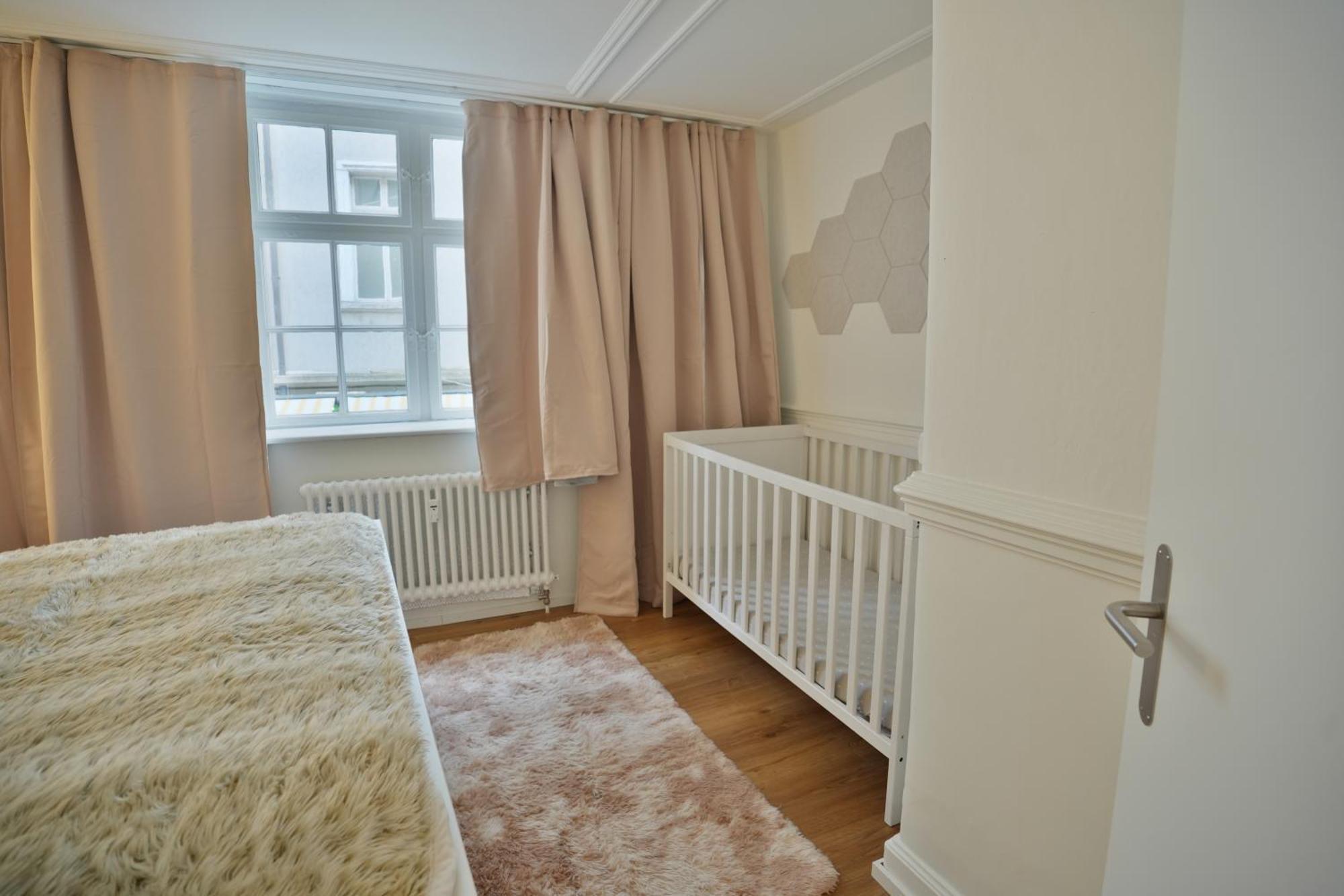 Cozy City Center, 4 Bedroom- 120Sq, 5Min Walk To Main Station Basileia Exterior foto